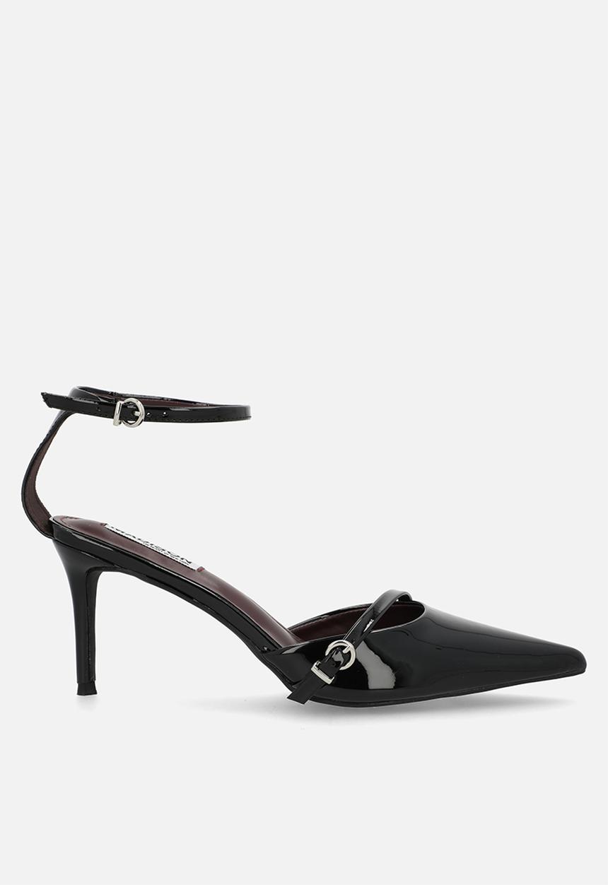 Madison® - Oda ankle strap heel - black