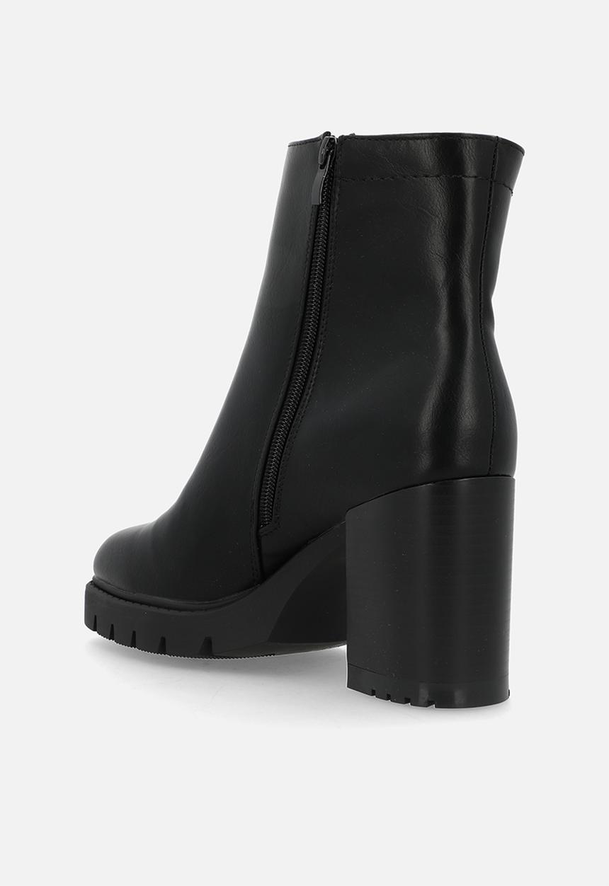 Madison® - Omen ankle boot - black