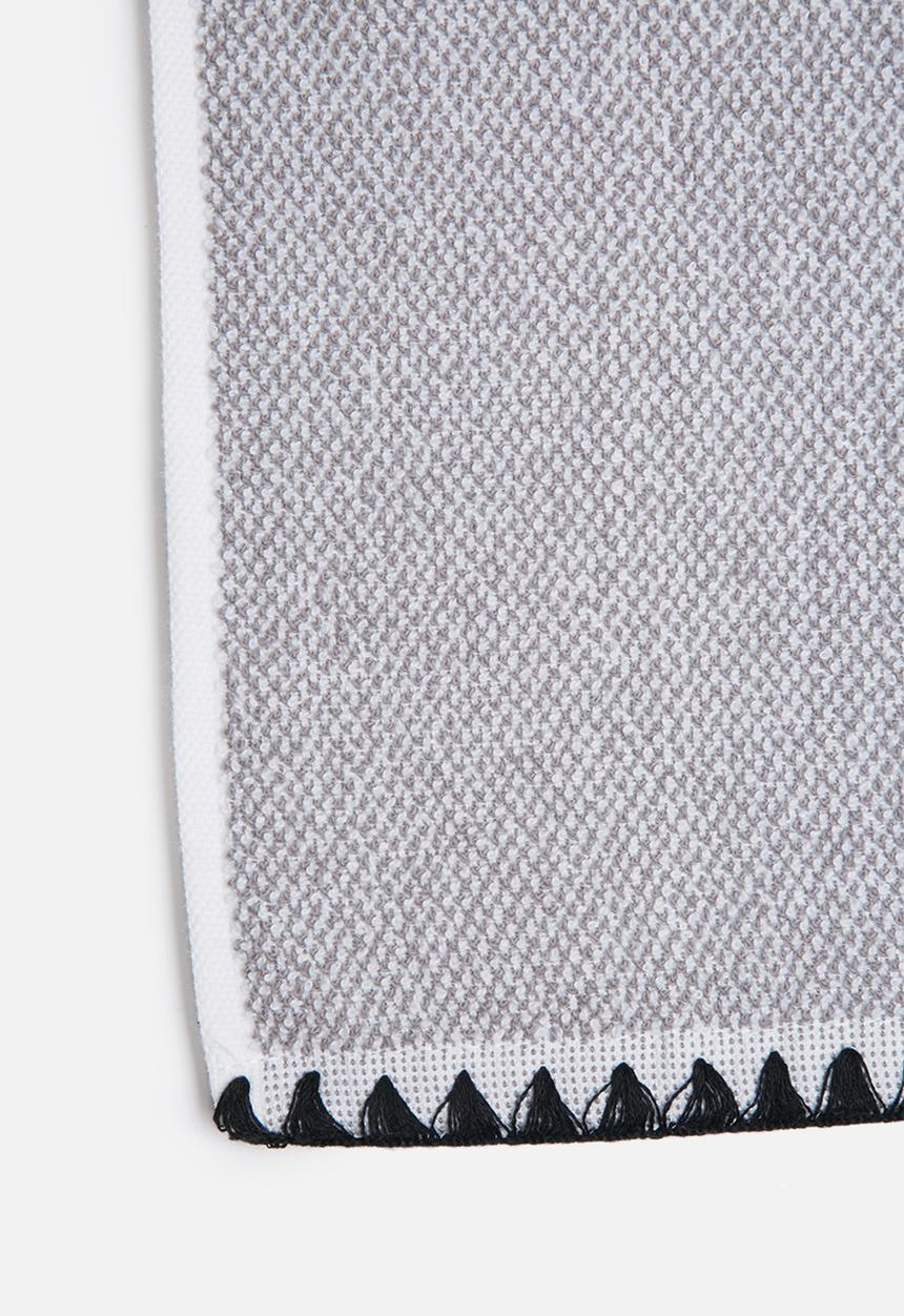 Sixth Floor - Blanket stitch bath sheet 