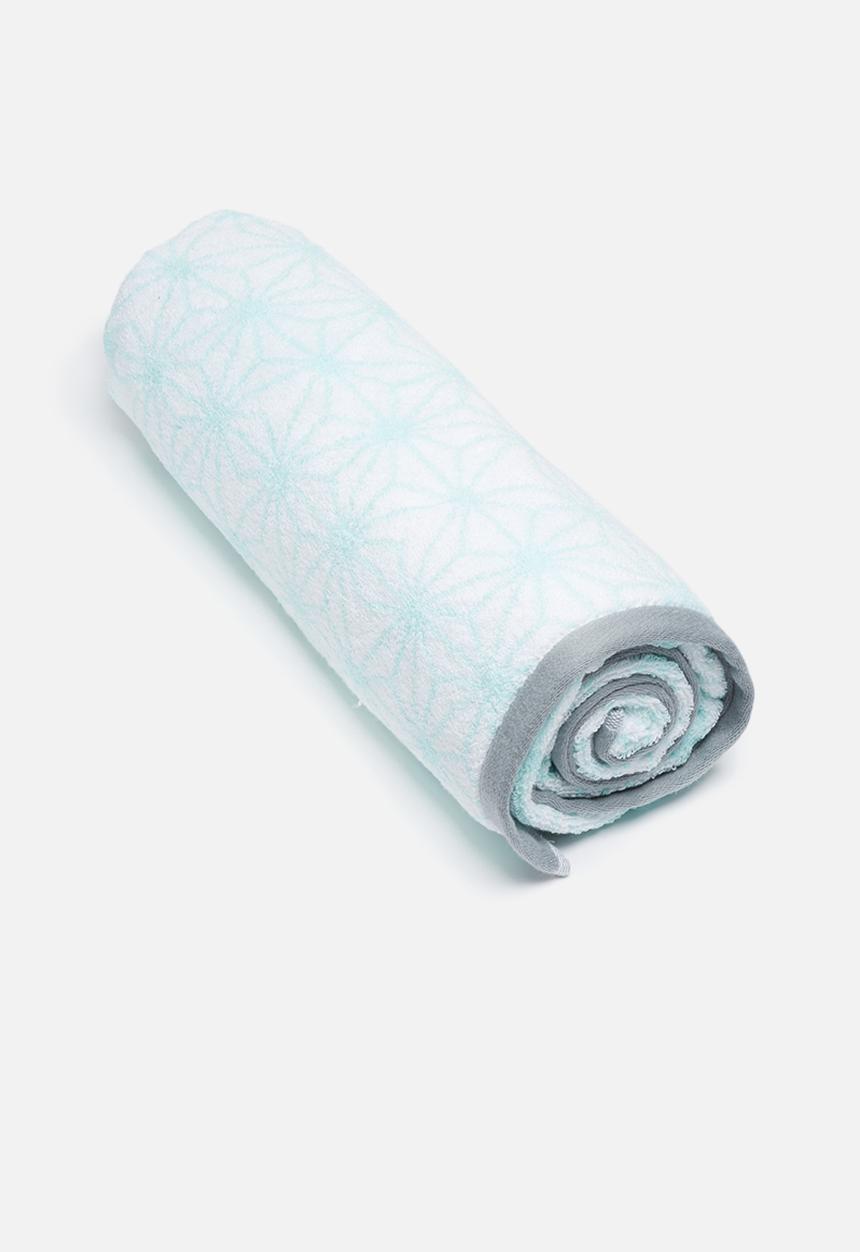 Sixth Floor - Geo star bath sheet