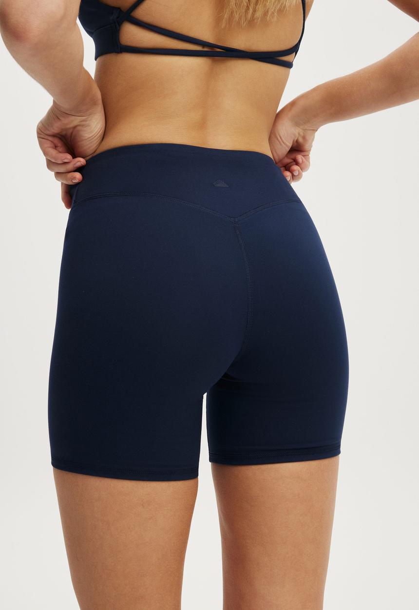 Cotton On - Ultra Soft Contour Bike Short - Prep Sport Navy
