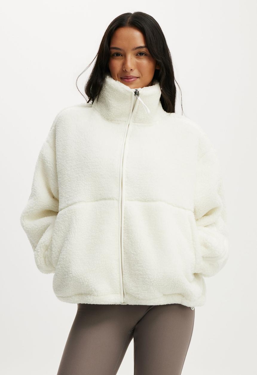 Cotton On - Trail Sherpa Jacket - Coconut Milk
