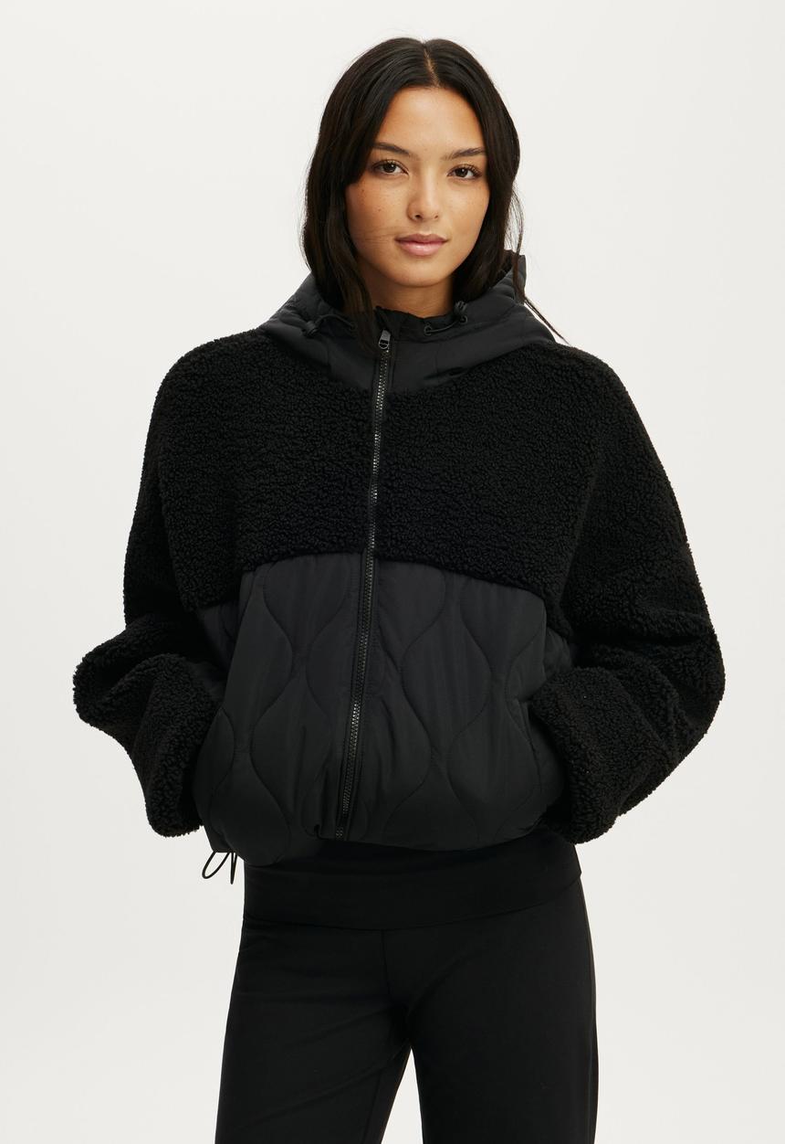 Cotton On - Sherpa Quilted Hooded Jacket - Black
