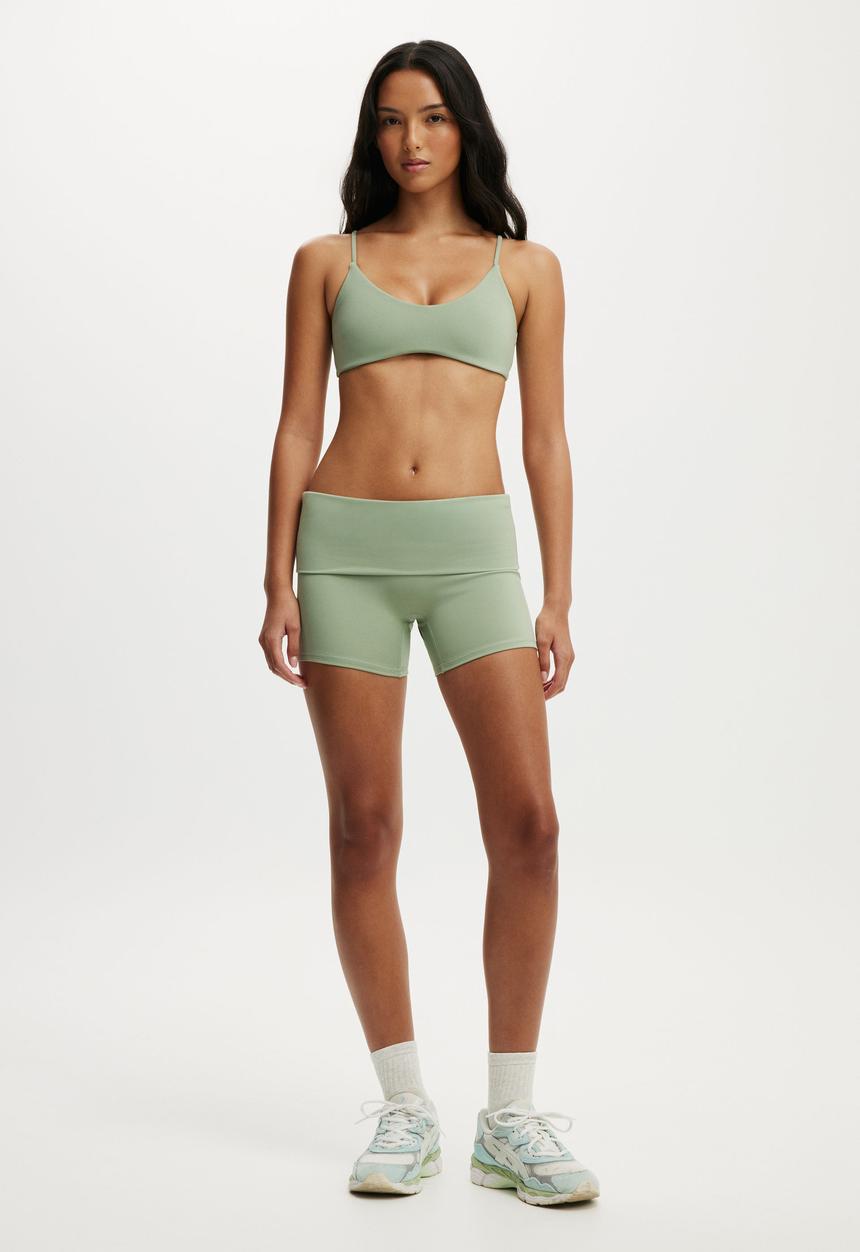 Cotton On - Ultra Soft Scoop V Crop - Matcha