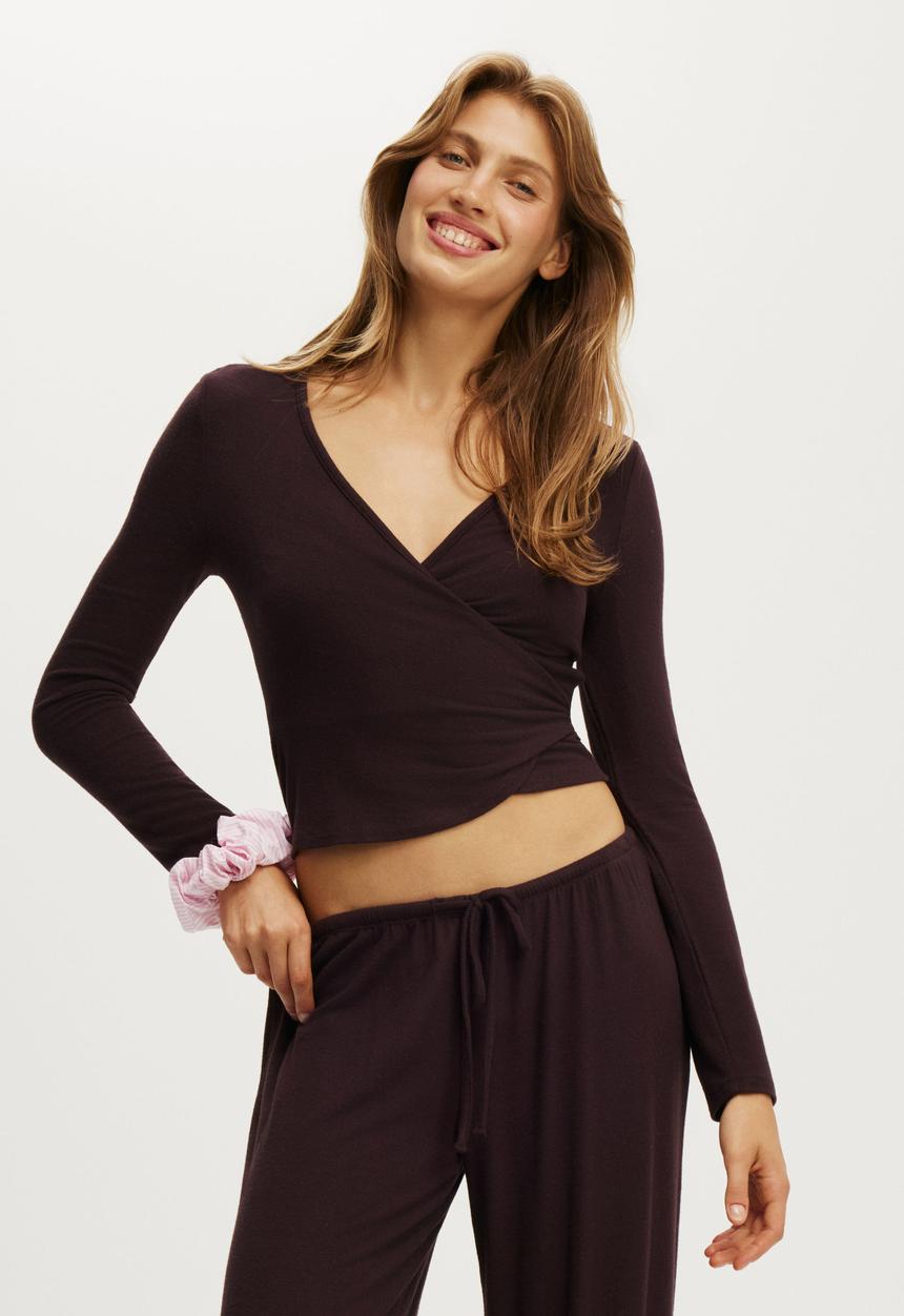 Cotton On - Supersoft boat neck henley long sleeve - chocolate plum