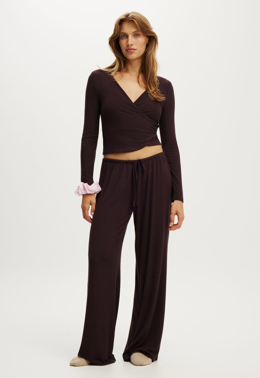Cotton On - Supersoft boat neck henley long sleeve - chocolate plum