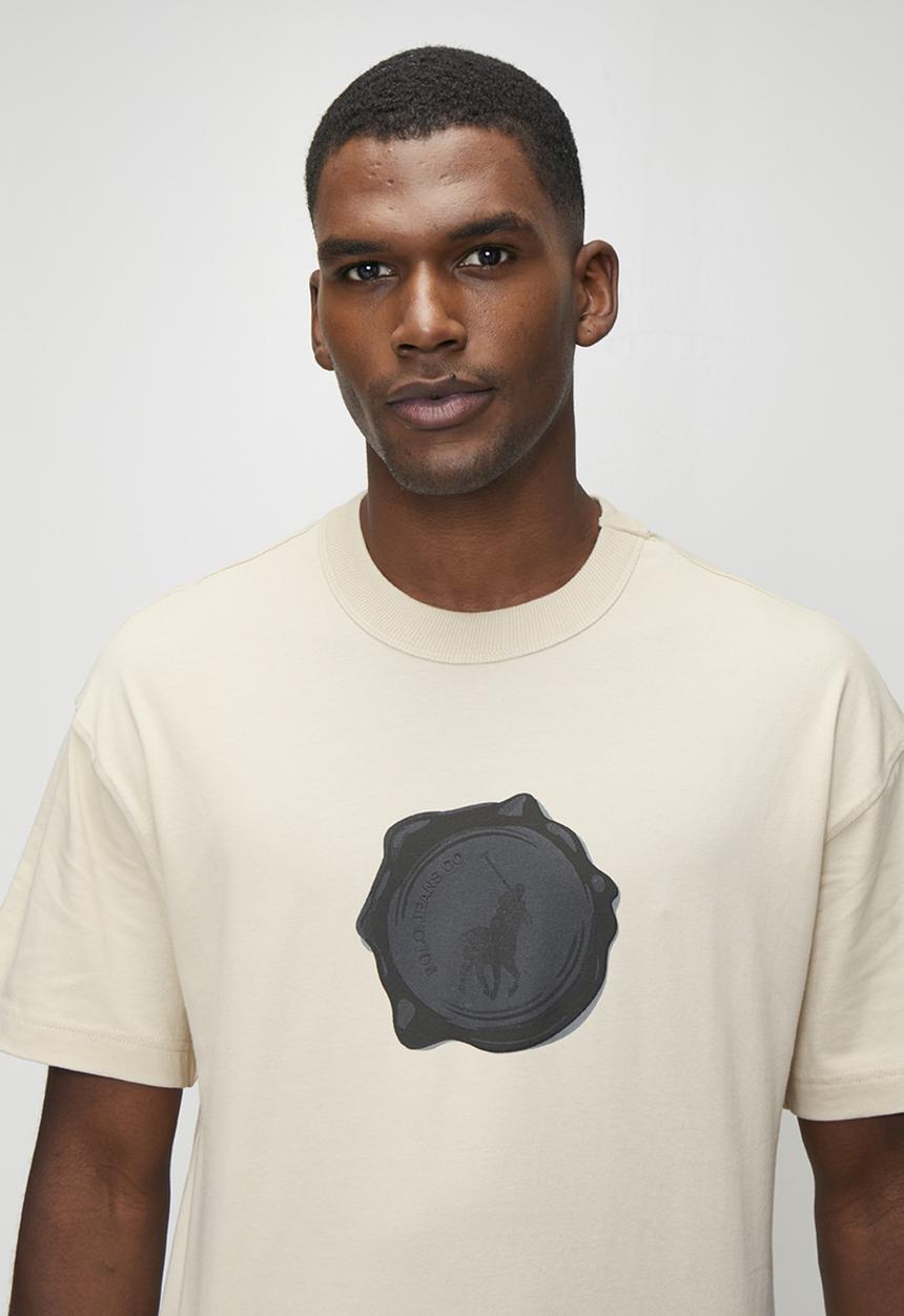 POLO - Sainte Pjc Ss Wax Stamp Logo Tee - Stone