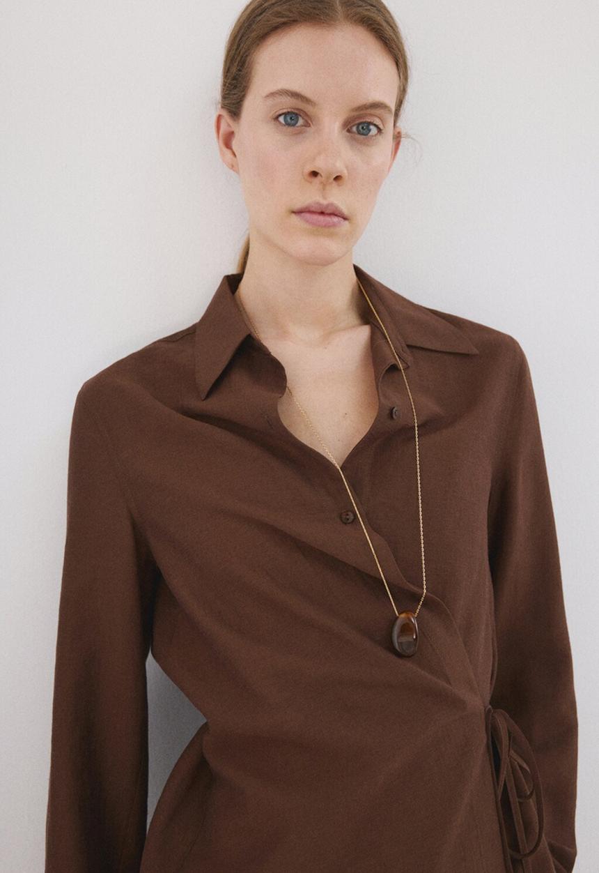 MANGO - Shirt gale - brown