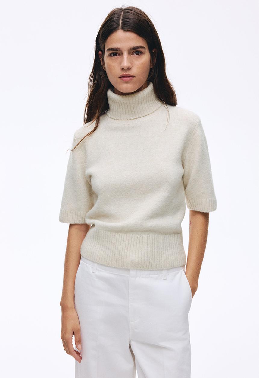 H&M - Knitted polo-neck top - cream