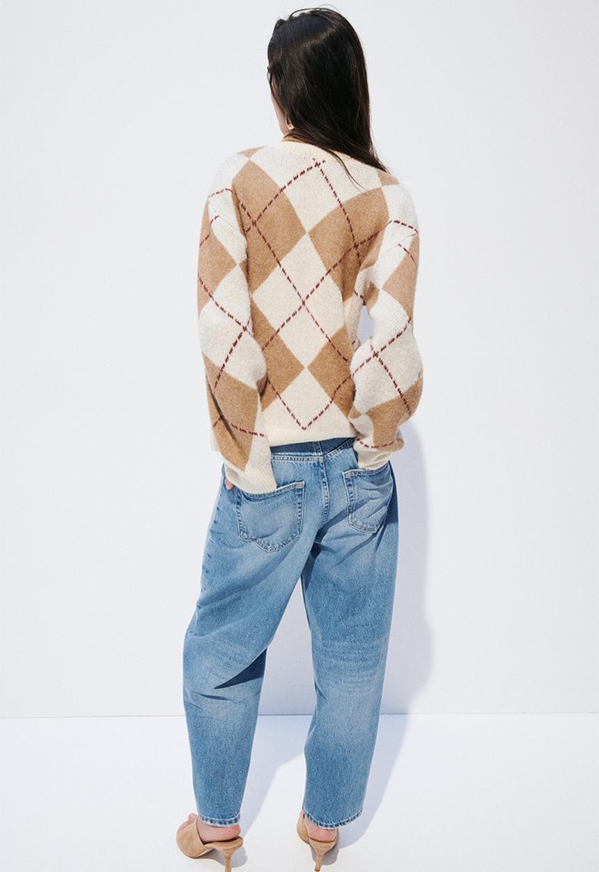 Jacquard-knit cardigan - light beige/argyle pattern - 1336802001