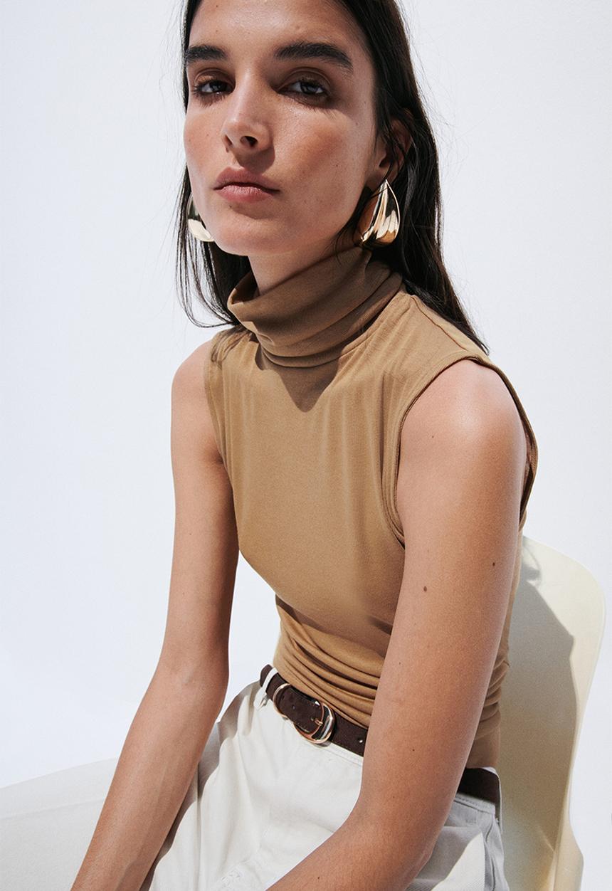 H&M - Fine-knit sleeveless polo-neck top - beige