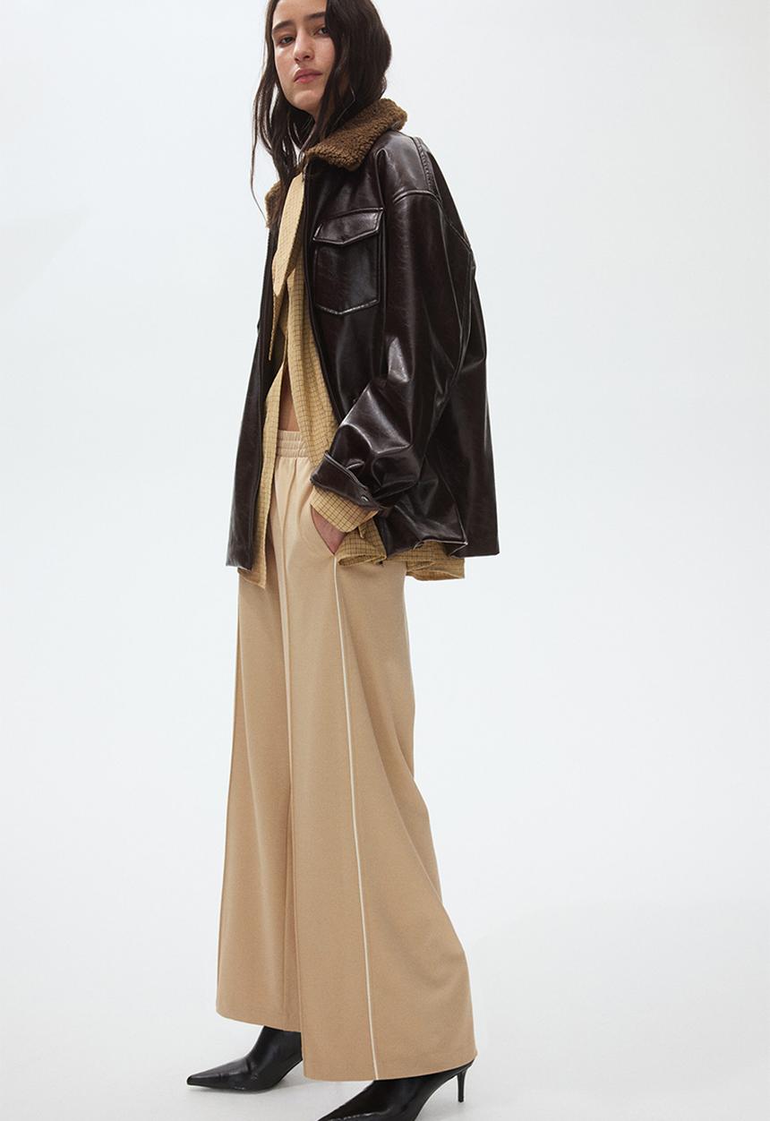 H&M - Wide crease-front trousers - beige