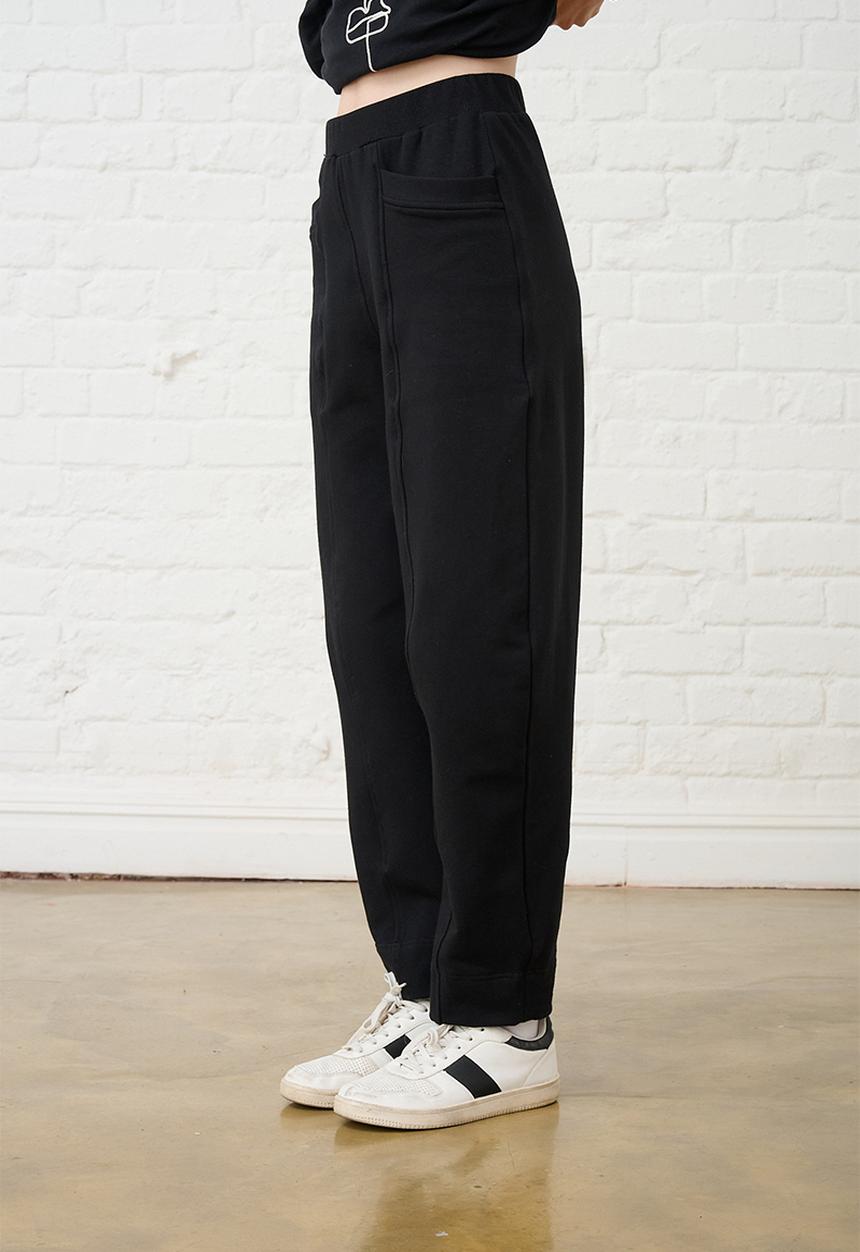 Me&B - Barrel Leg Sweat Pants - Black