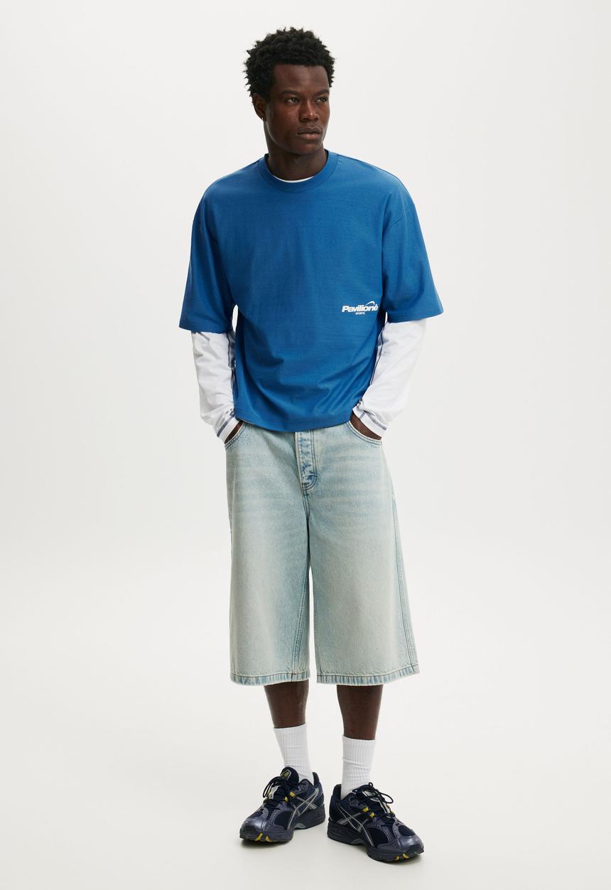 Cotton On - Cropped Fit Graphic T-Shirt - Dusk Blue / Pavilion Globe