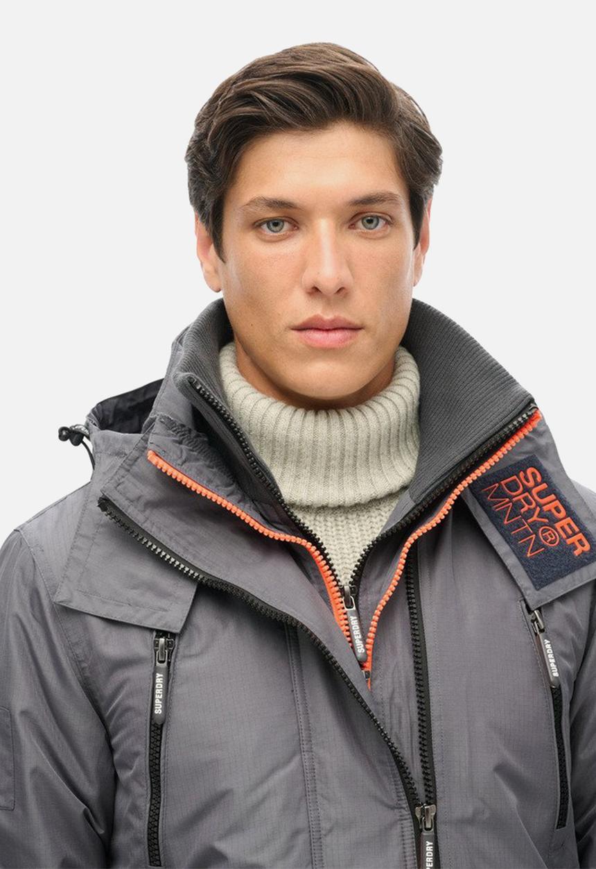 Superdry. - Mountain Windcheater - Charcoal