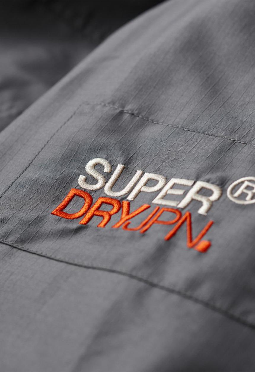 Superdry. - Mountain Windcheater - Charcoal