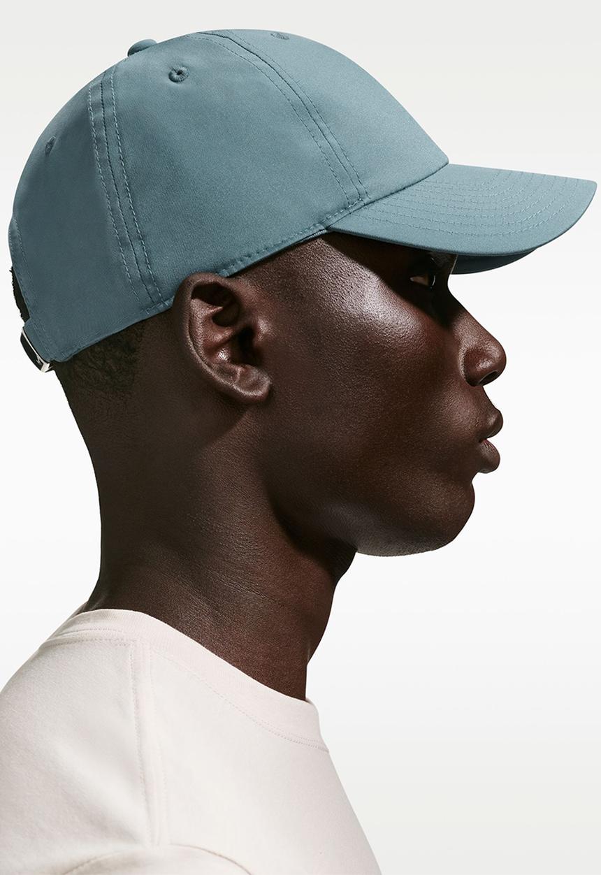 Nike - Nike Dri-FIT Club Unstructured Metal Swoosh Cap - Mineral Slate