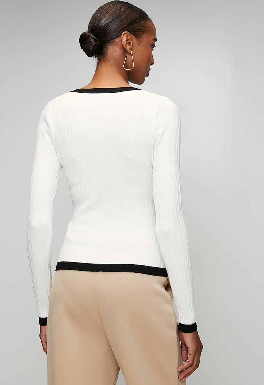 GUESS - Ls Vn Laurel Swtr - Cream White