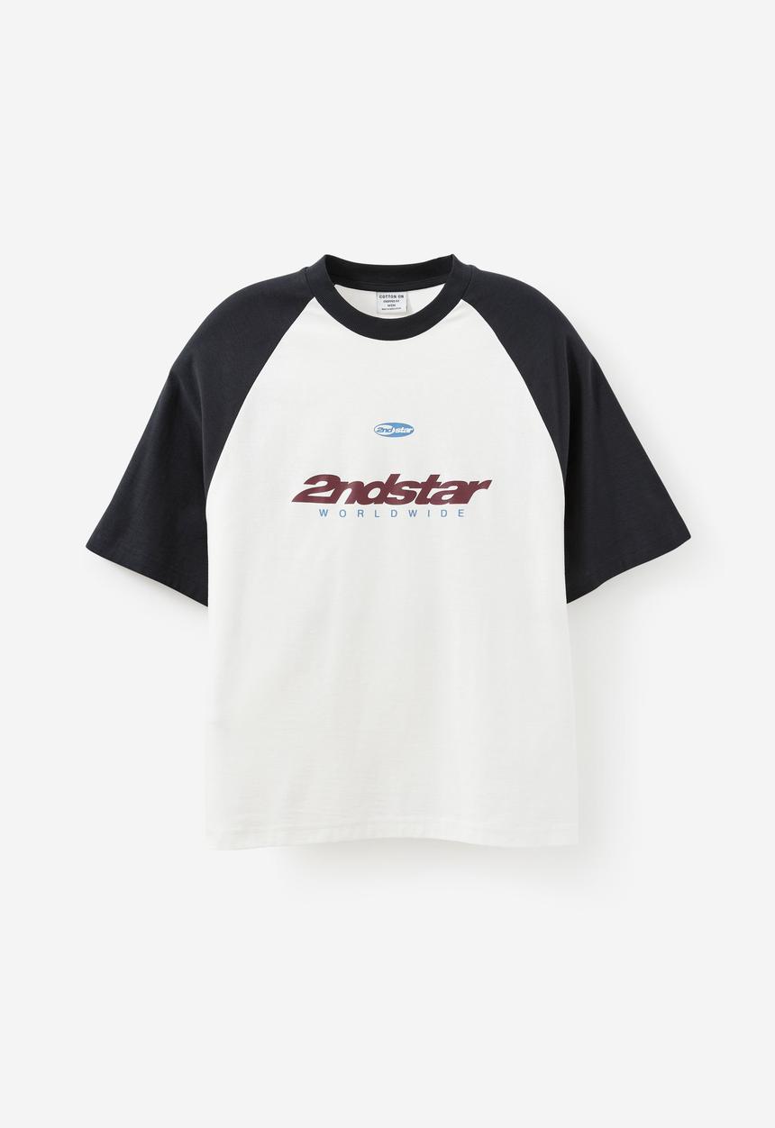 Cotton On - Cropped Fit Graphic T-Shirt - Creampuff / Washed Black - Worldwide