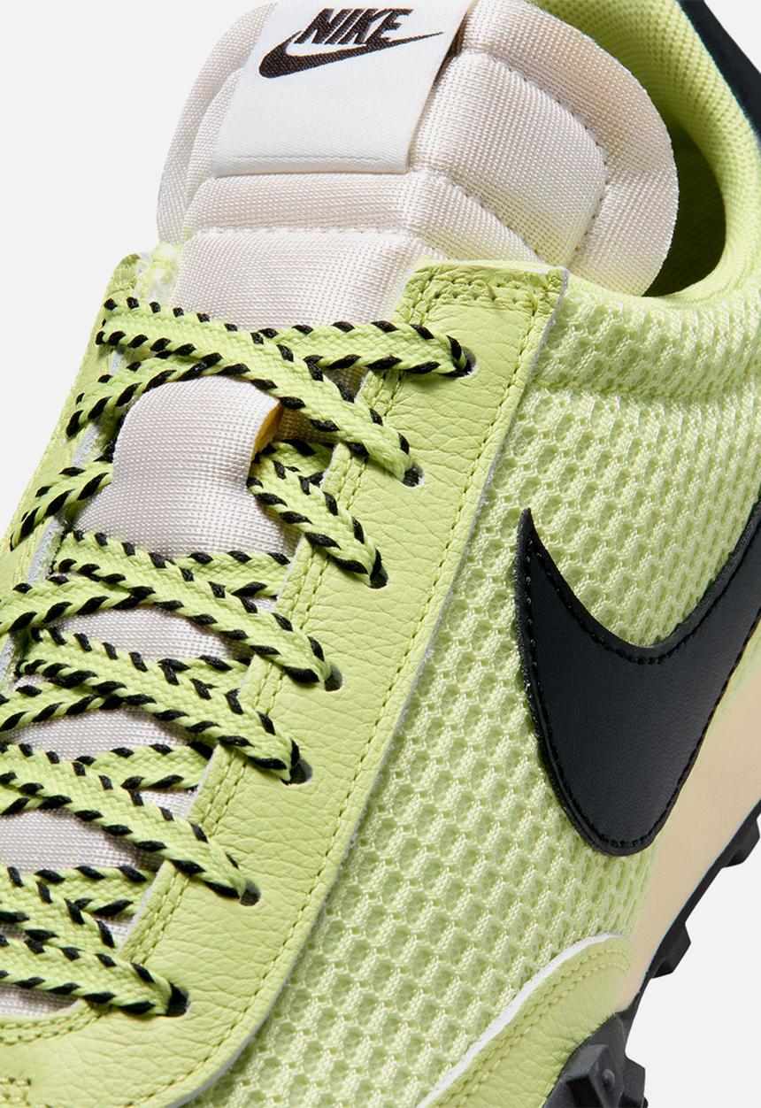 Nike - Nike Waffle Racer SE