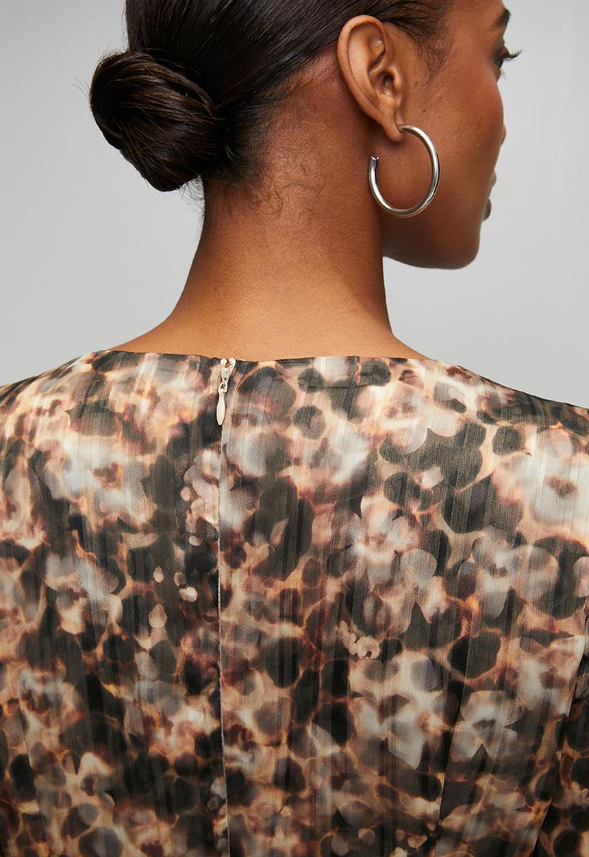 GUESS - Ls Ilenia Pleat Long Dress - Safari Bloom Print
