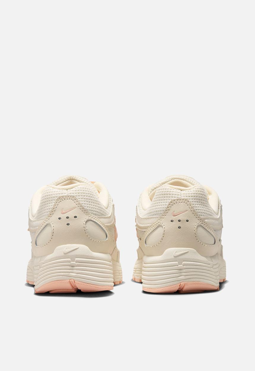 Nike - Nike P-6000