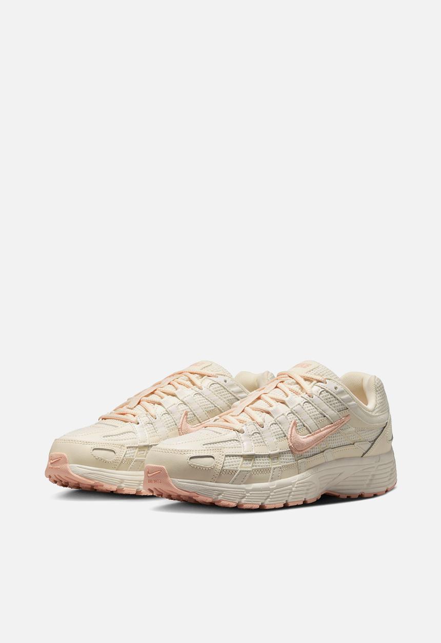 Nike - Nike P-6000
