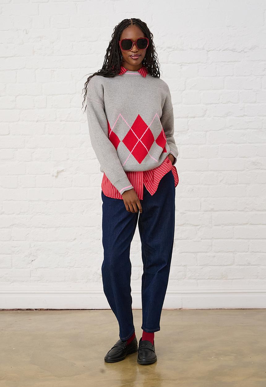 Me&B - Ultimate Jumper - Red Argyle