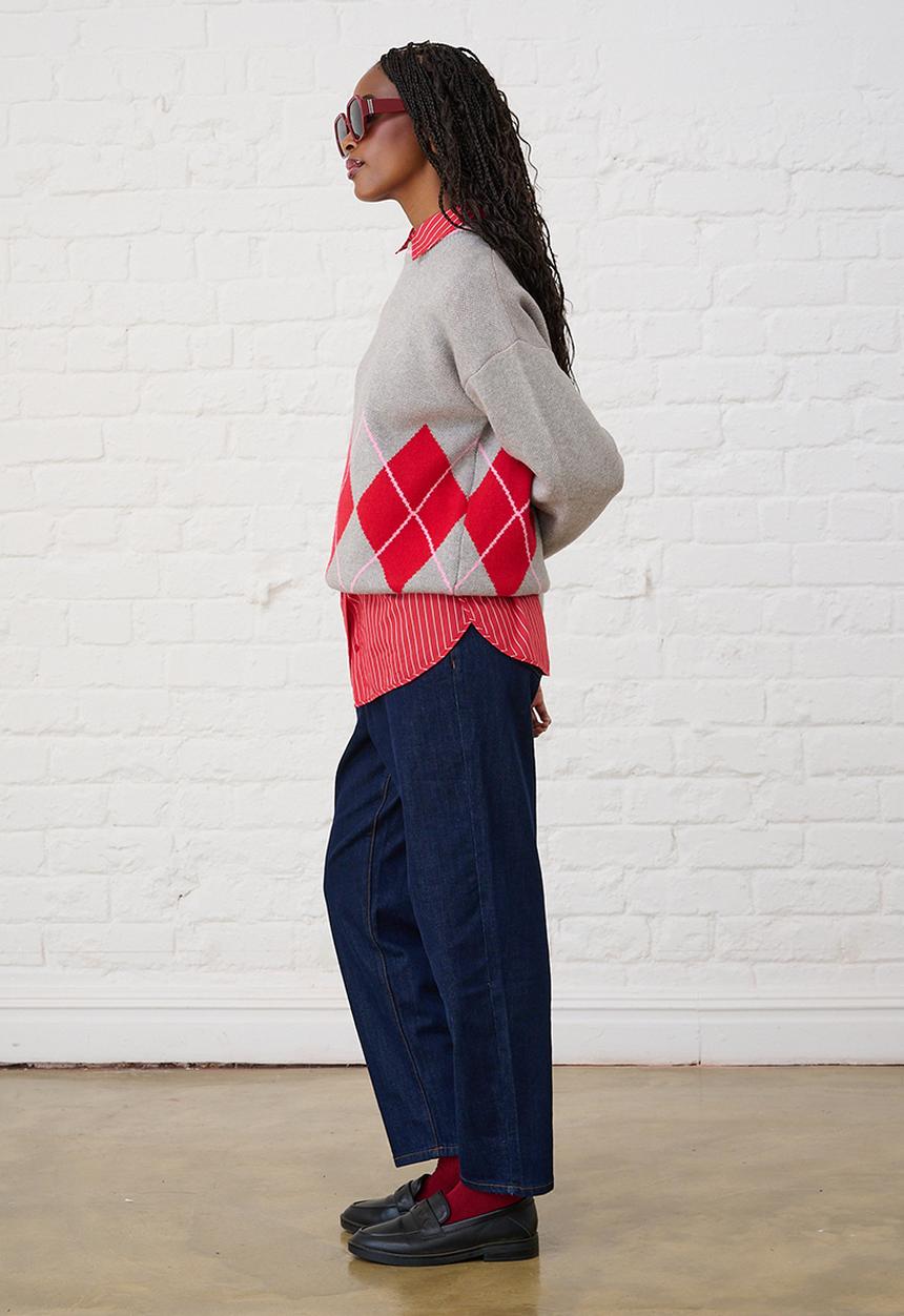 Me&B - Ultimate Jumper - Red Argyle