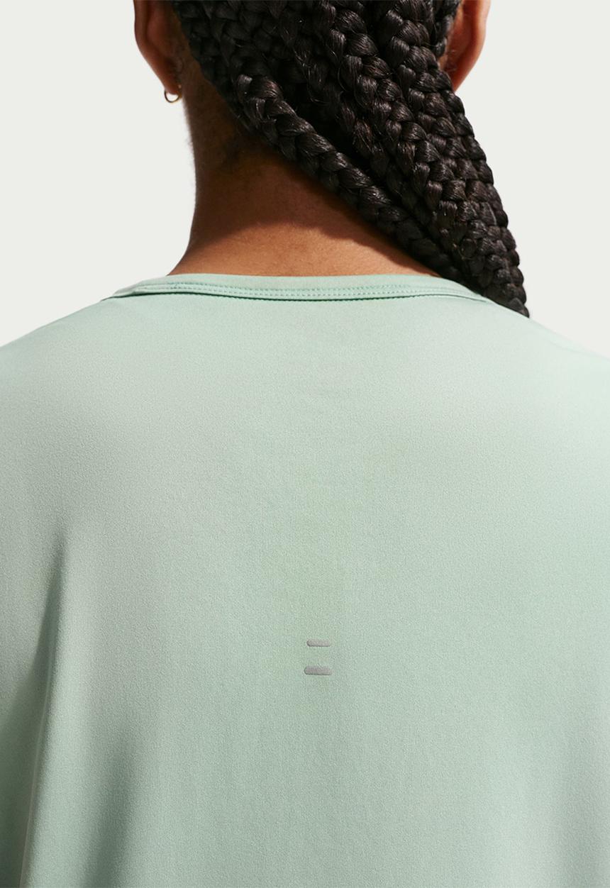 Nike - W Nk Tempo Df Ss Top - Steam/Reflective Silv