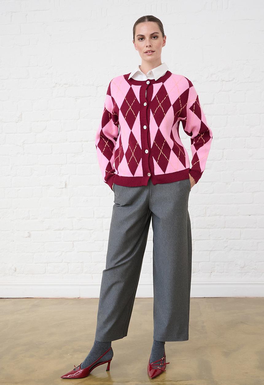 Me&B - Heavyweight Cardigan in Argyle - Multi
