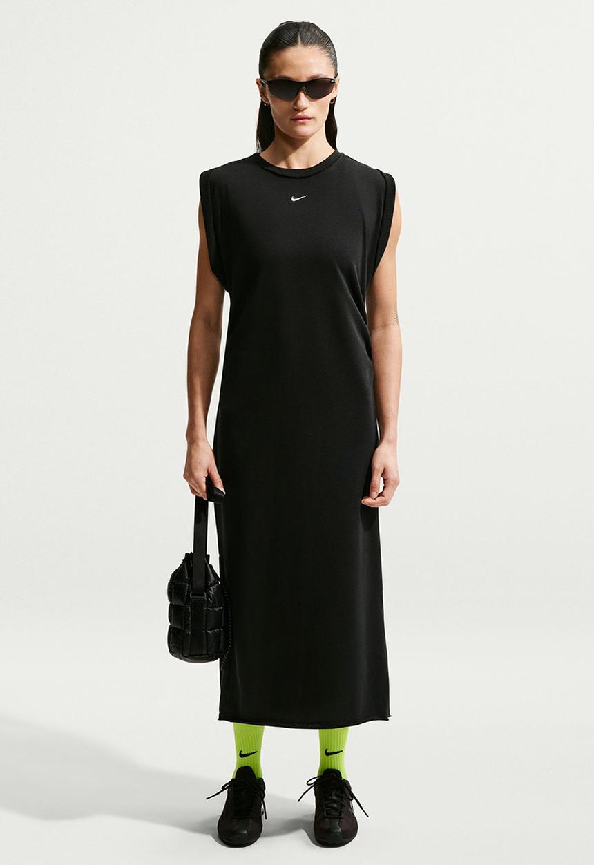 Nike - W Nsw Nk Chll Ft Dress - Black/Sail