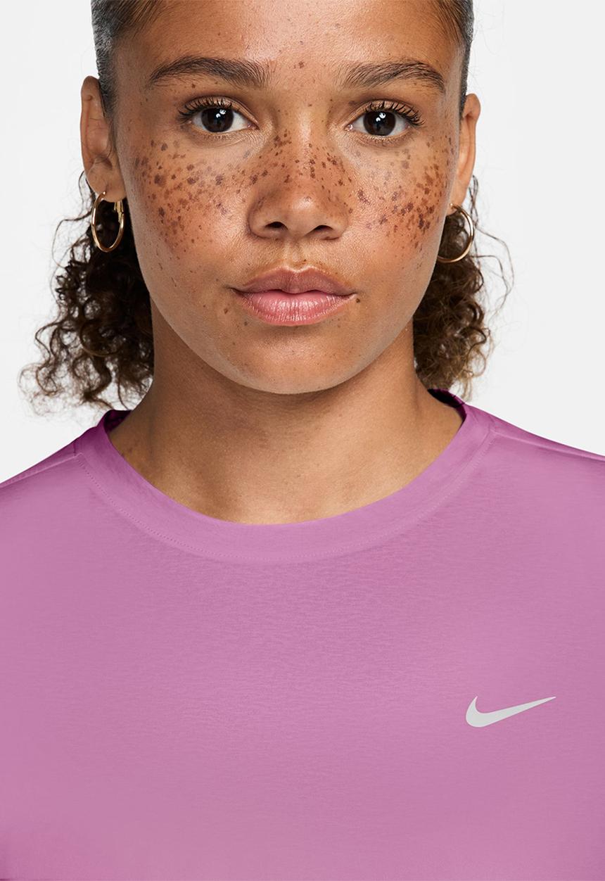 Nike - W Nk Swft Nvlt Brthe Ss Top - Lt Magenta/Photon Dust/Reflective Silv