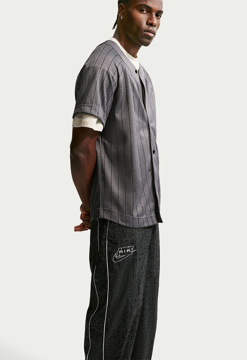 Nike - NSW Air Woven Printed Pants - Navy