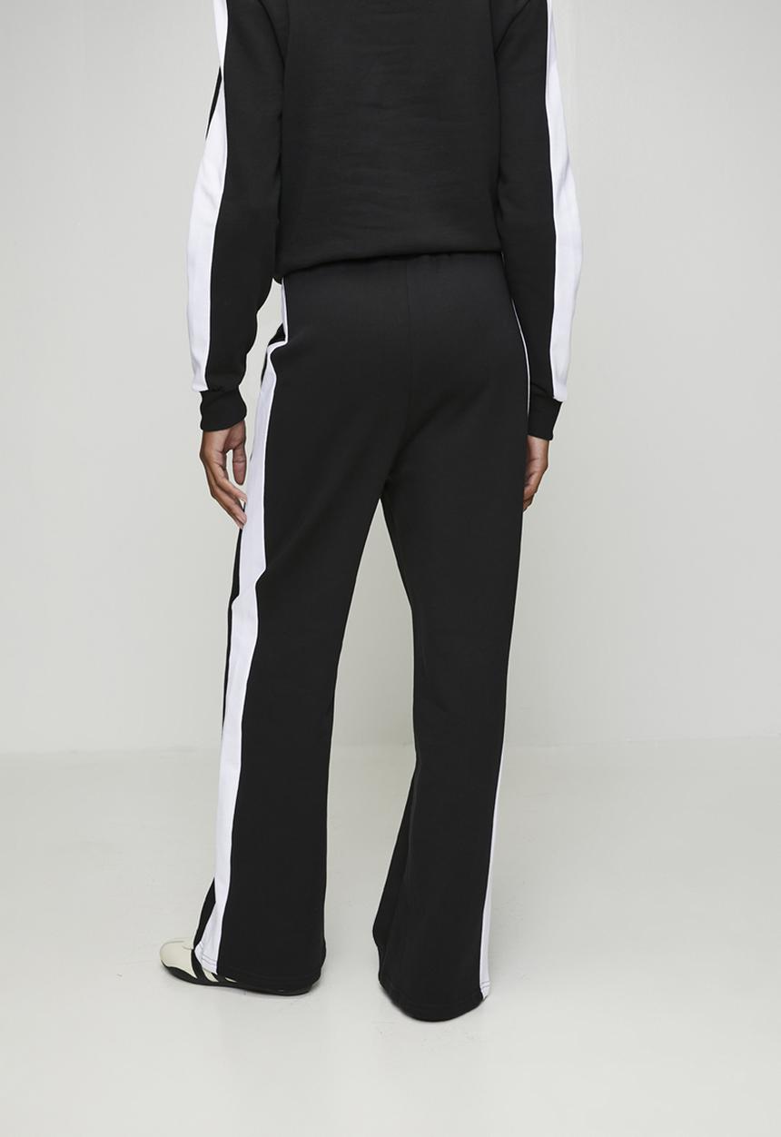 FILA - Perry Sweatpants - Black/White
