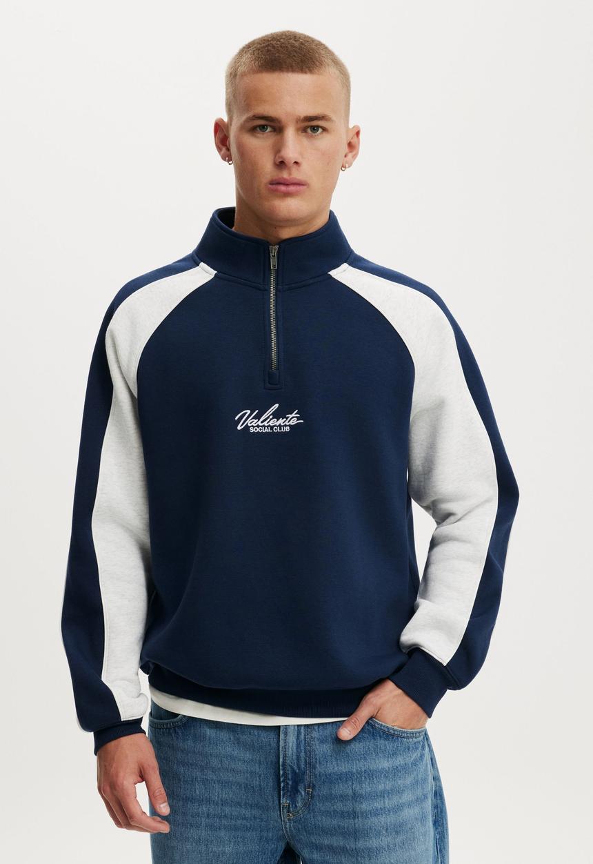 Cotton On - 1 4 Zip Graphic Fleece - Indigo / Riviera Blue