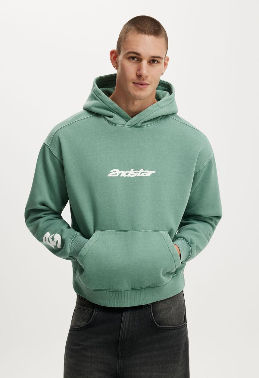 Cotton On - Box Fit Graphic Hoodie - Dark Forest / 2Nd Star