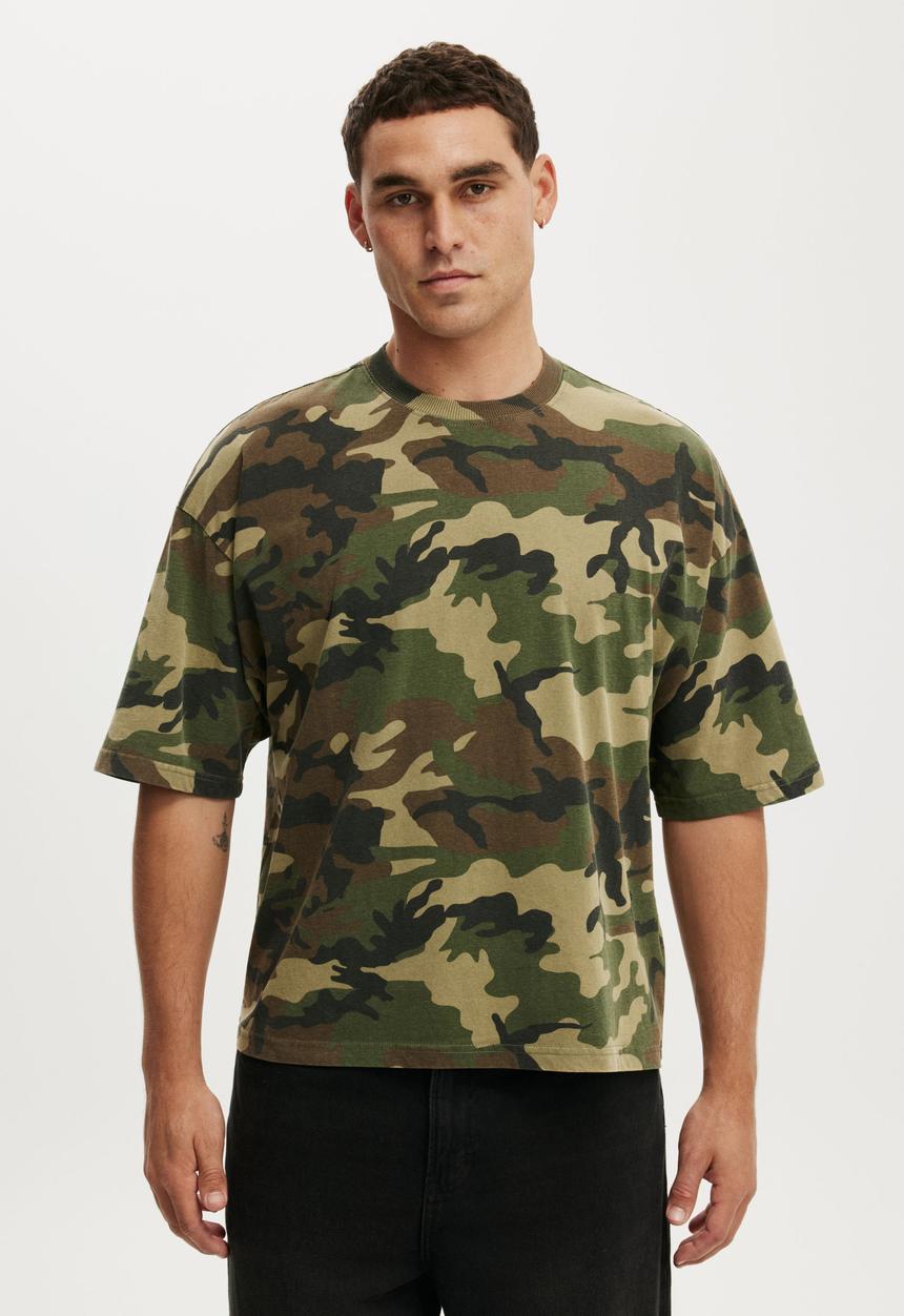 Cotton On - Cropped Fit T-Shirt - Camo Wash