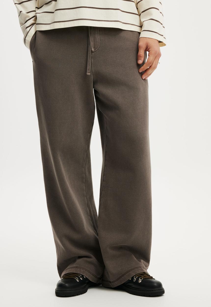 Super Baggy Track Pant - Washed Chocolate Wash