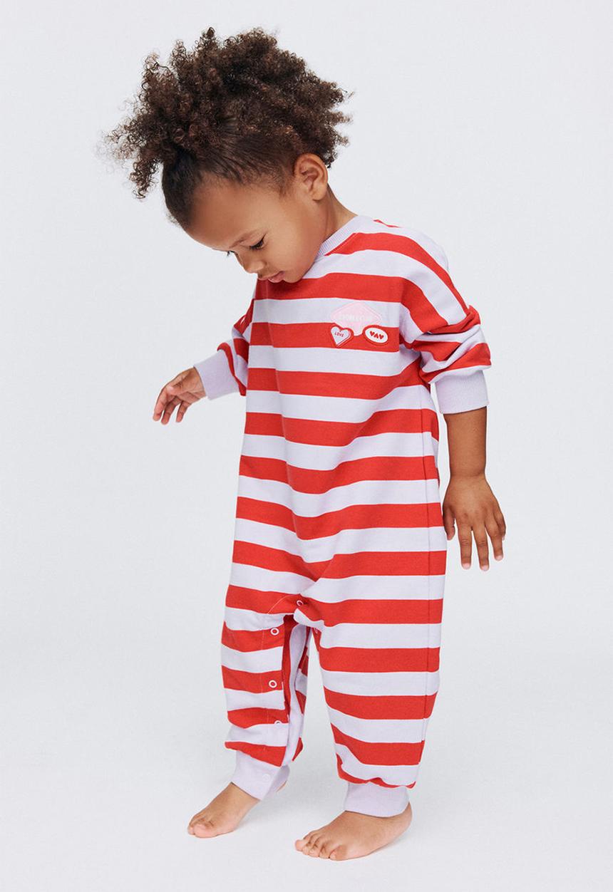 Cotton On - Casey Oversized All In One - Varsity Red/Vintage Lilac Cuddle Club