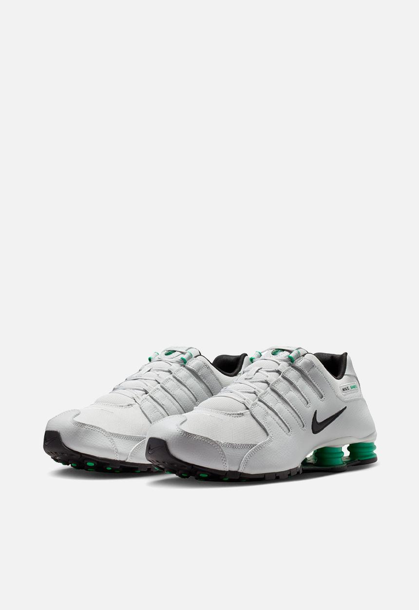 Nike - Nike Zoom Vomero 5