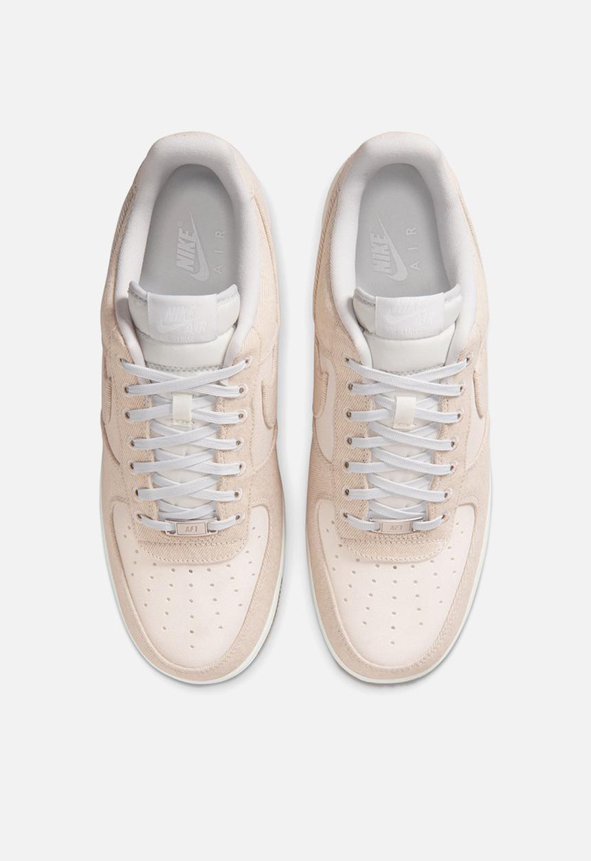 Nike - Nike Air Force 1 '07 LV8 Denim