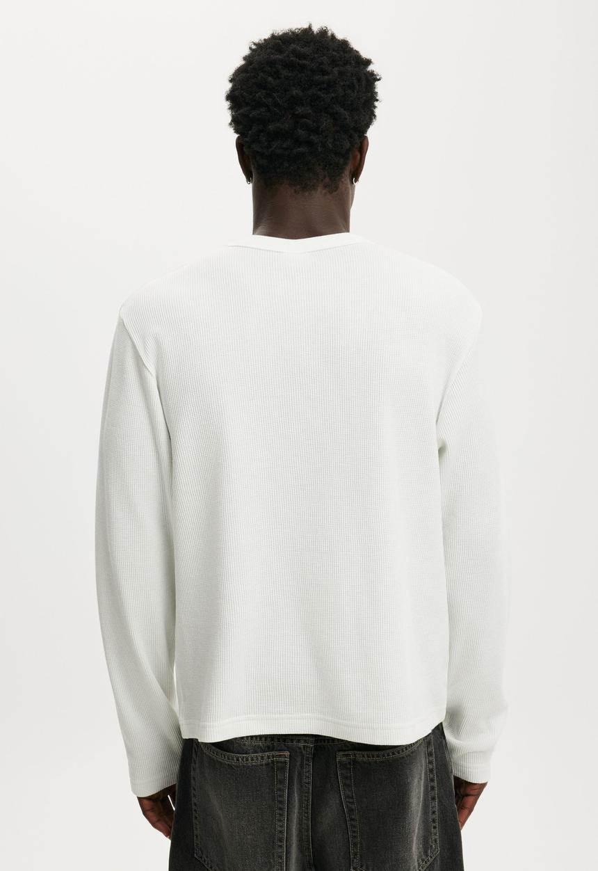 Cotton On - Cropped Fit Textured Long Sleeve - Vintage White Waffle