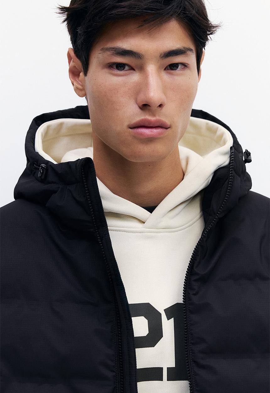 H&M - Regular fit water-repellent puffer jacket - black