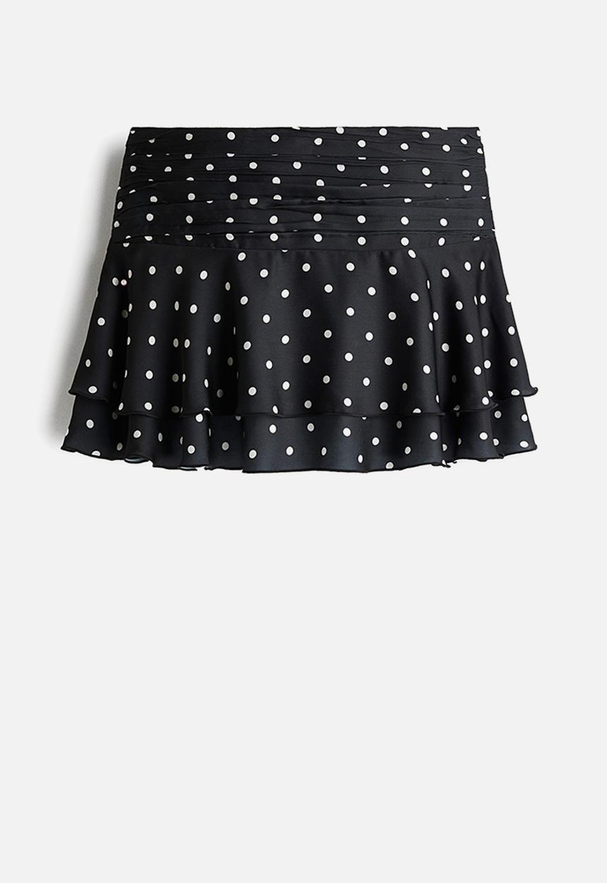 H&M - Satin mini skirt - black/spotted