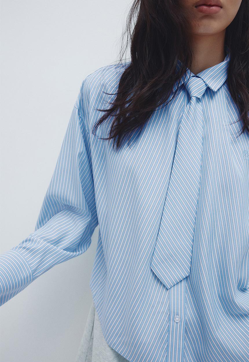 H&M - Tie-detail shirt - blue/striped