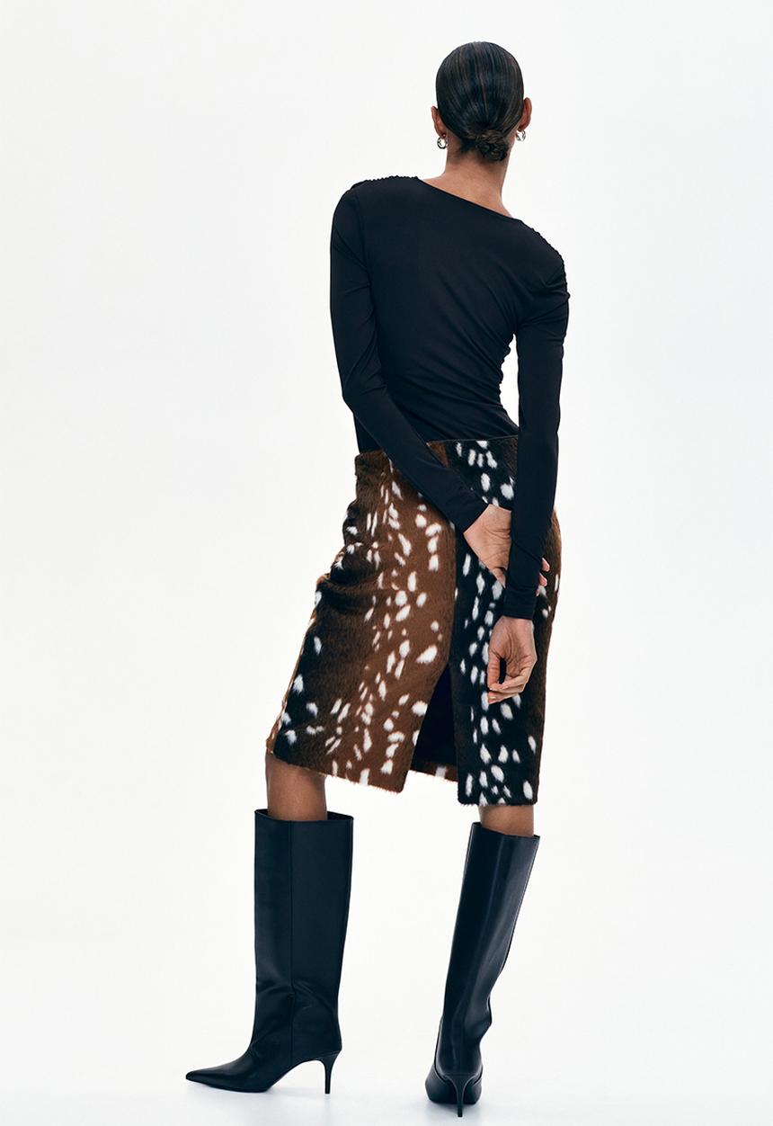 H&M - Fuzzy pencil skirt - dark brown/dark beige