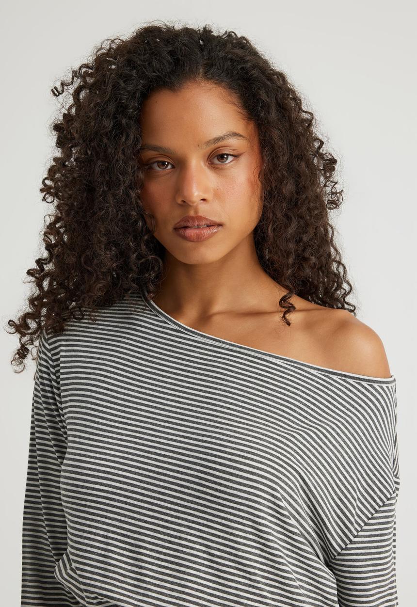 Factorie - Long Sleeve Off Shoulder Top - Cloud/Gunmetal Marlestripe