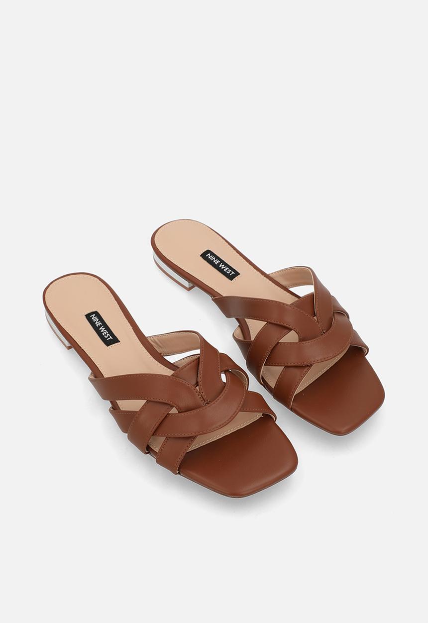 Nine West - Etsinar sandal - tan