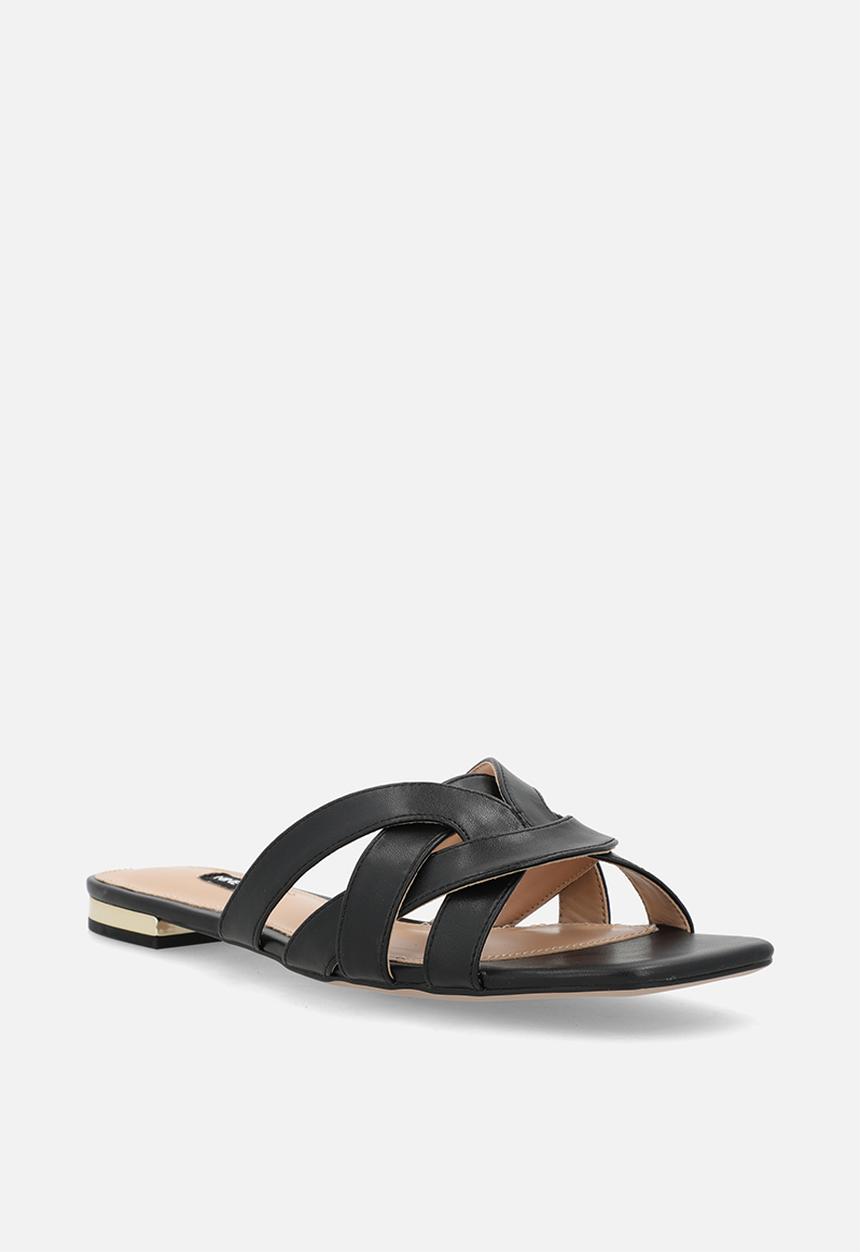 Nine West - Etsinar sandal - black